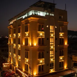 raghunandan-palace-a-premier-boutique-stay.udaipurhotels.org/